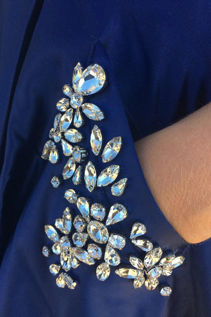 Vestido de fiesta largo azul real sin tirantes, corte princesa, con bolsillos